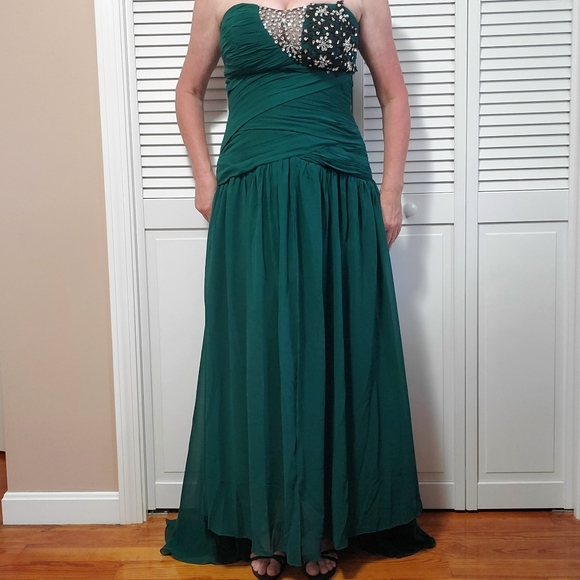 NWOT "Trumpet/Mermaid Evening Gown. - Picture 6 of 10